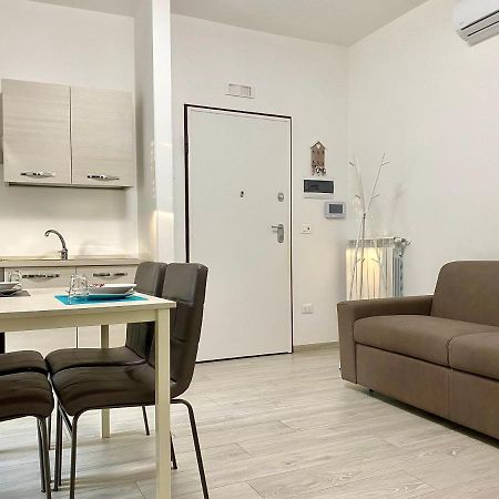 Casa Brina By Home080 - Puglia Mia Apartments โมโนโปลี ภายนอก รูปภาพ