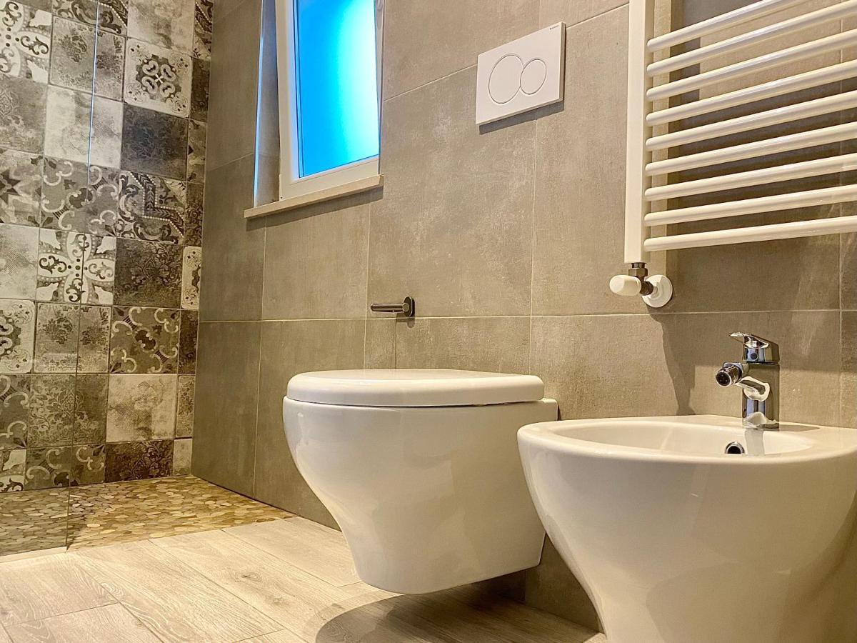 Casa Brina By Home080 - Puglia Mia Apartments โมโนโปลี ภายนอก รูปภาพ
